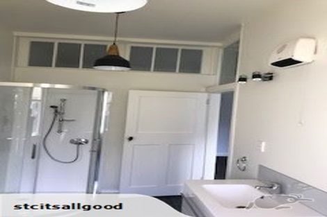 Photo of property in 5a-b Nelson Terrace, Seaview, Timaru, 7910