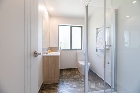 Photo of property in 4 Piccolo Court, Kumeu, 0810