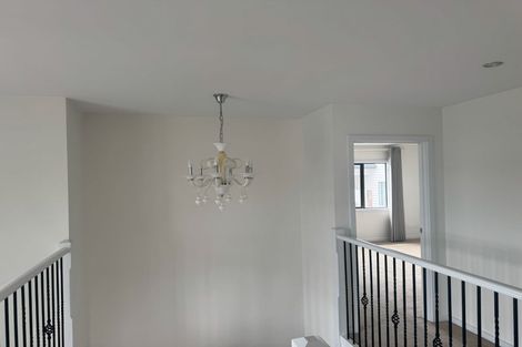 Photo of property in 77 Masons Road, Oteha, Auckland, 0632