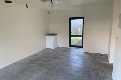 Photo of property in 21 Ashmere Lane, Weymouth, Auckland, 2103