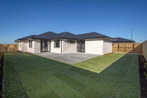 Photo of property in 21 Cousins Street, Woodend, 7691