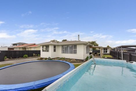 Photo of property in 124 Tremaine Avenue, Westbrook, Palmerston North, 4412