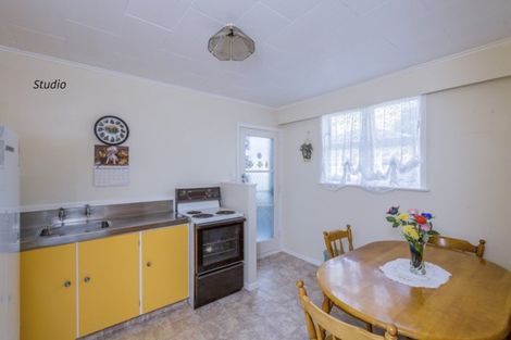 Photo of property in 9 Worcester Street, Levin, 5510