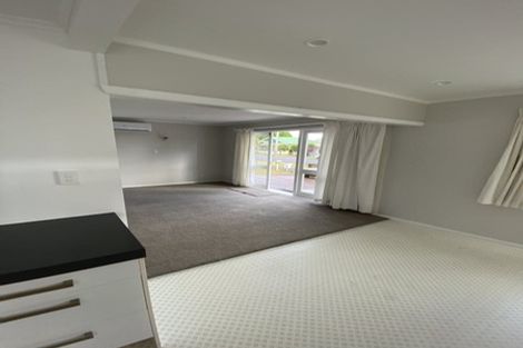 Photo of property in 2/8 Bowling Avenue, Epsom, Auckland, 1023