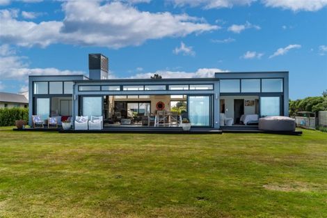 Photo of property in 1272 Coast Road, Karitane, Waikouaiti, 9471