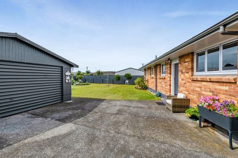 Photo of property in 6 Davidson Street, Hawera, 4610