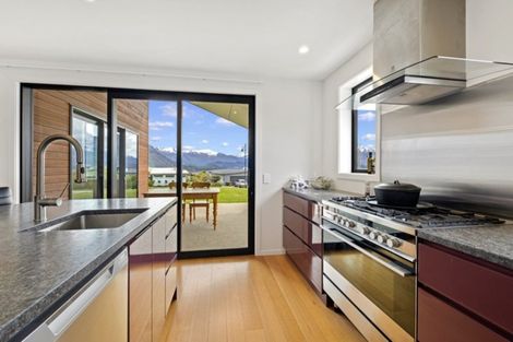 Photo of property in 20 Infinity Drive, Wanaka, 9305