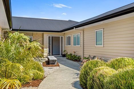 Photo of property in 30 Mahurangi East Road, Snells Beach, 0982
