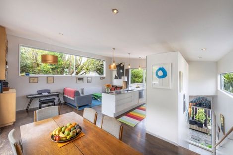 Photo of property in 10a Palm Grove, Berhampore, Wellington, 6023