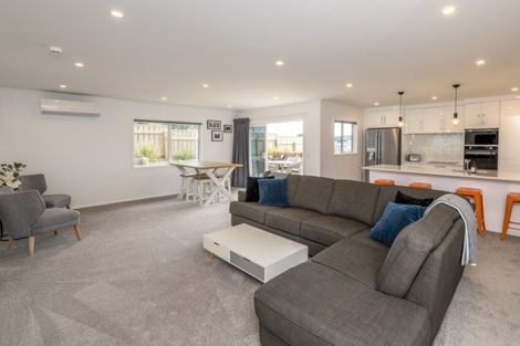 Photo of property in 18 Marine Parade South, Foxton Beach, Foxton, 4815