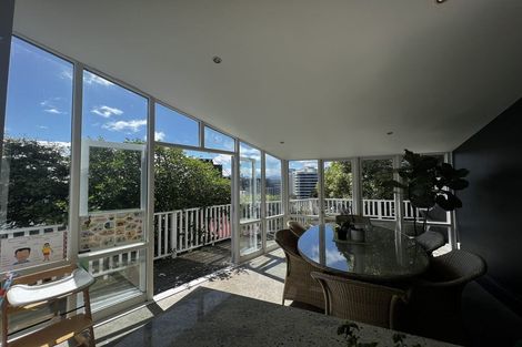 Photo of property in 13 Glenbervie Terrace, Thorndon, Wellington, 6011