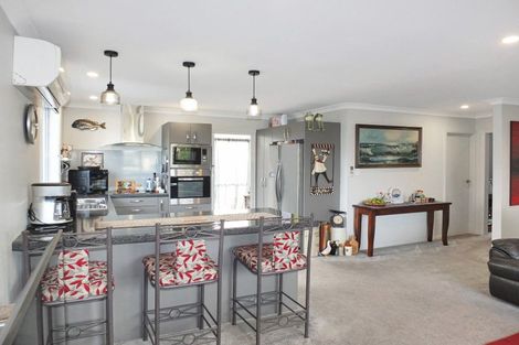 Photo of property in 28 Ladys Mile, Foxton, 4814