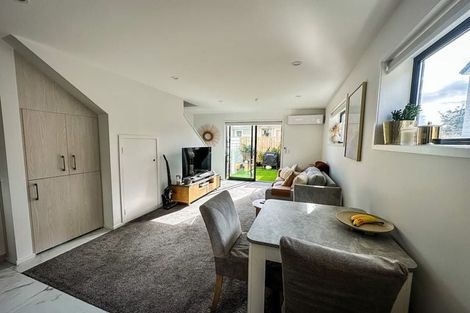 Photo of property in 5/14 Wilsher Crescent, Henderson, Auckland, 0612