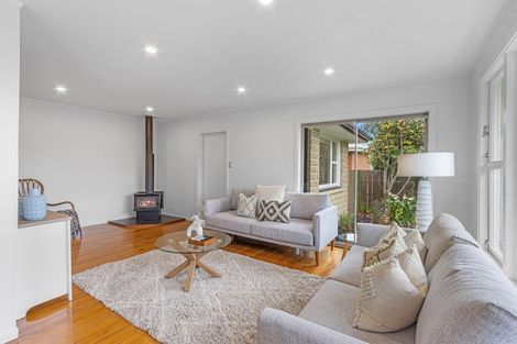 Photo of property in 53 Prestons Road, Redwood, Christchurch, 8051