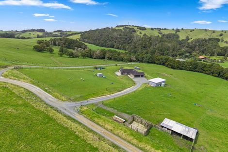 Photo of property in 27 Kaitara Lane, Kaiwaka, 0573