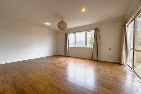 Photo of property in 50 Corricvale Way, Northcross, Auckland, 0630