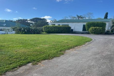 Photo of property in 2 Waipuia Place, Greenhithe, Auckland, 0632