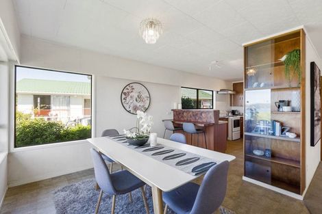 Photo of property in 12 Melandra Road, Stanmore Bay, Whangaparaoa, 0932