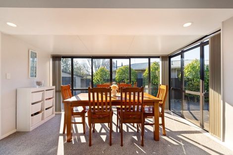 Photo of property in 23 Glenora Place, Hornby, Christchurch, 8042