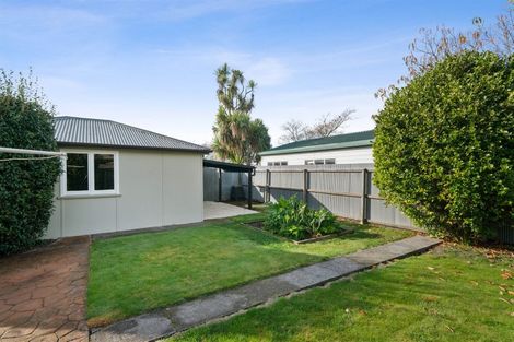 Photo of property in 9 Springbank Street, Bryndwr, Christchurch, 8053