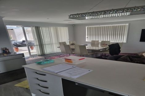 Photo of property in 15 Bellenden Crescent, Pokeno, 2402