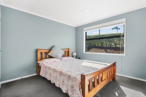 Photo of property in 16 Arbors Track, Silverdale, 0932