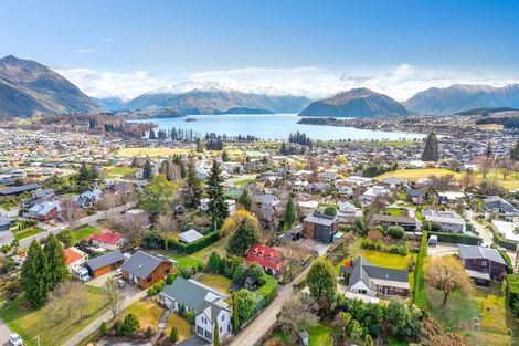 Photo of property in 188 Stone Street, Wanaka, 9305