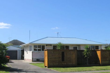 Photo of property in 15 Carysfort Street, Mount Maunganui, 3116