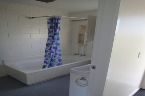 Photo of property in 31 Robertson Street, Island Bay, Wellington, 6023