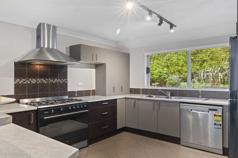 Photo of property in 21 Old Barn Road, Opaheke, Papakura, 2584