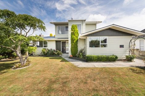 Photo of property in 7 Paradise Place, Milson, Palmerston North, 4414