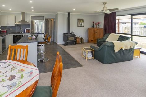 Photo of property in 70 Gordon Street, Kurow, 9435