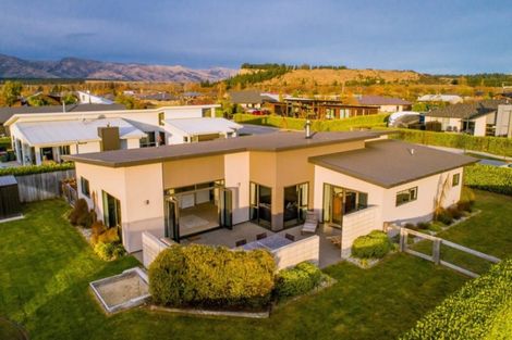 Photo of property in 54 Frye Crescent, Albert Town, Wanaka, 9305