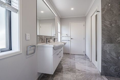 Photo of property in 7 Pike Place, Ferndale, New Plymouth, 4310