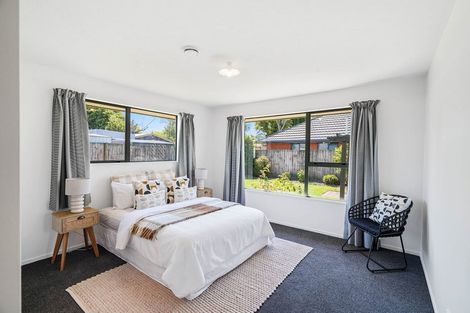 Photo of property in 10 Mull Place, Broomfield, Christchurch, 8042