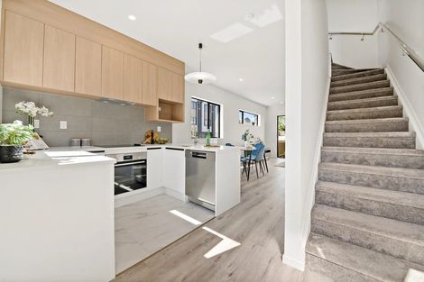 Photo of property in 18 Hokoteta Street, Mount Wellington, Auckland, 1062