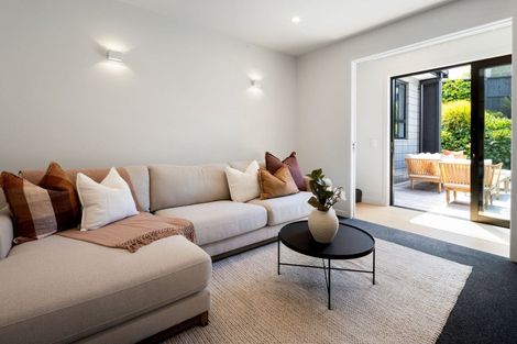 Photo of property in 13 Evergreen Rise, Grandview Heights, Hamilton, 3200