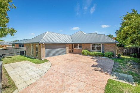 Photo of property in 16 Durrell Way, Rolleston, 7614