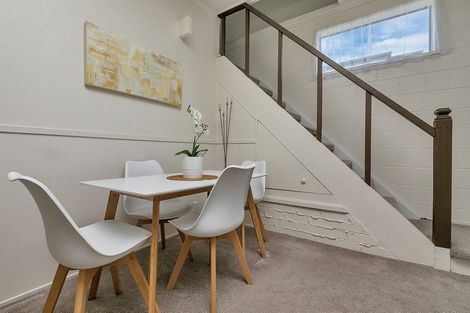 Photo of property in 2/41 Edgeworth Road, Glenfield, Auckland, 0629