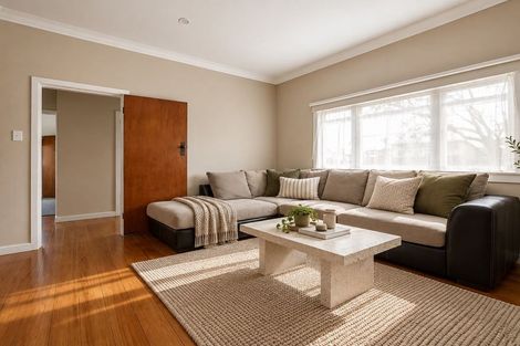 Photo of property in 37 Jellicoe Avenue, Tuakau, 2121