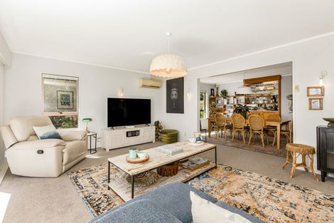 Photo of property in 37 Bosun Terrace, Whitby, Porirua, 5024