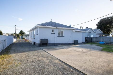 Photo of property in 52 Kitchener Street, Gore, 9710
