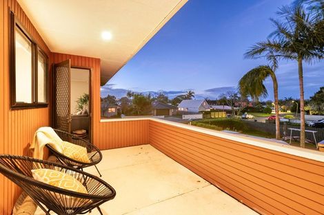 Photo of property in 54 The Circle, Manly, Whangaparaoa, 0930