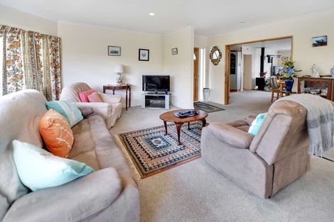 Photo of property in 63 Kiddle Drive, Hilltop, Taupo, 3330