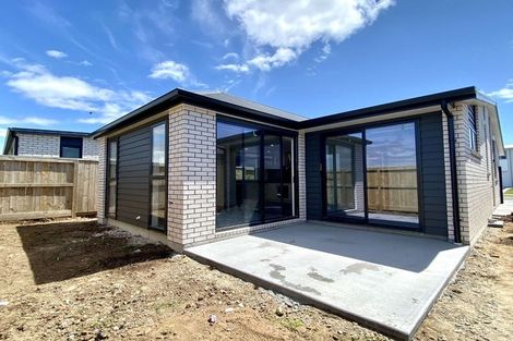 Photo of property in 104 Dunkeld Drive, Papamoa, 3118