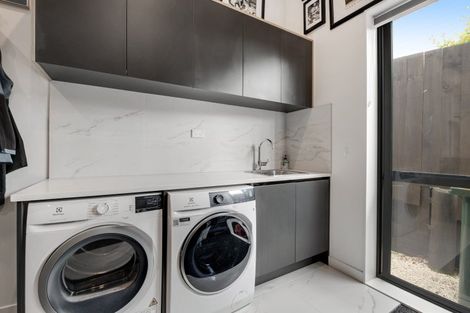 Photo of property in 22 Takurua Terrace, Orewa, 0931