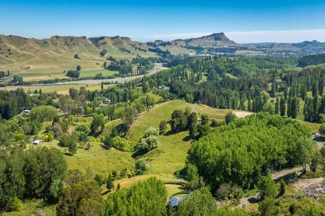 Photo of property in 35 Raratu Road, Kahuranaki, Havelock North, 4295