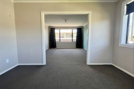 Photo of property in 96 Edinburgh Crescent, Waikiwi, Invercargill, 9810