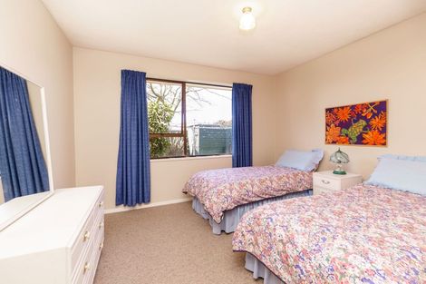 Photo of property in 2/127 Reynolds Avenue, Bishopdale, Christchurch, 8053