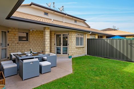 Photo of property in 35/64 Kawaha Point Road, Kawaha Point, Rotorua, 3010